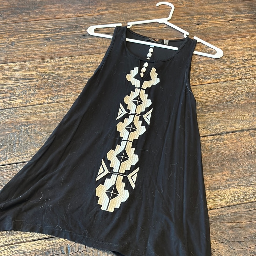 Black and White Aztec Tank Top Size small
